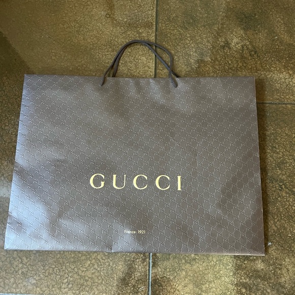 X-Large Gucci Shopping bag. Excellent condition. - Picture 2 of 4